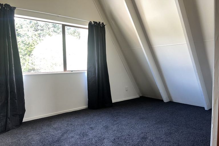 Photo of property in 24 Moana Street, Riverton/aparima, Riverton, 9822