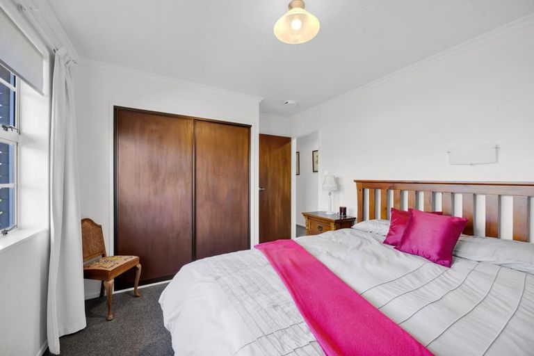 Photo of property in 5 Flint Road West, Stratford, 4332