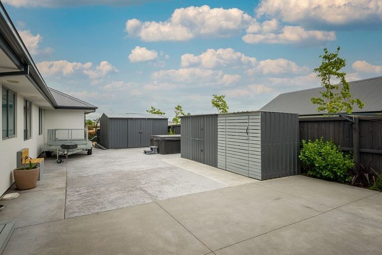 Photo of property in 3 Westmere Mews, West Melton, 7618