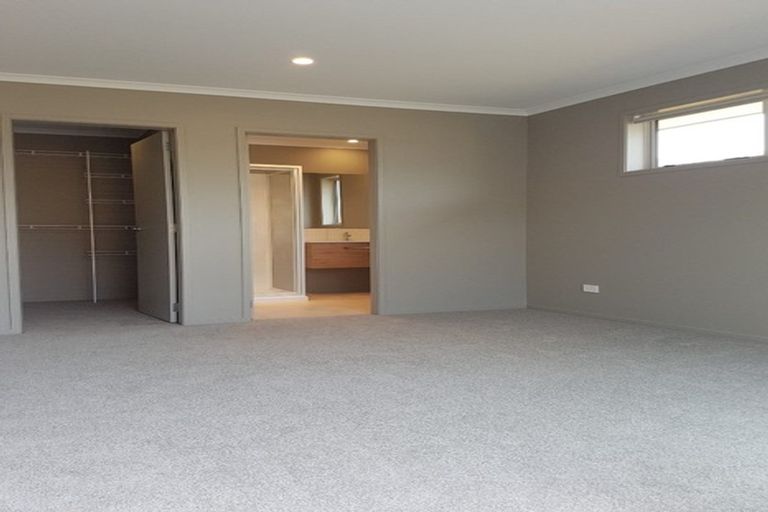 Photo of property in 8 Apostle Mews, Papamoa, 3118