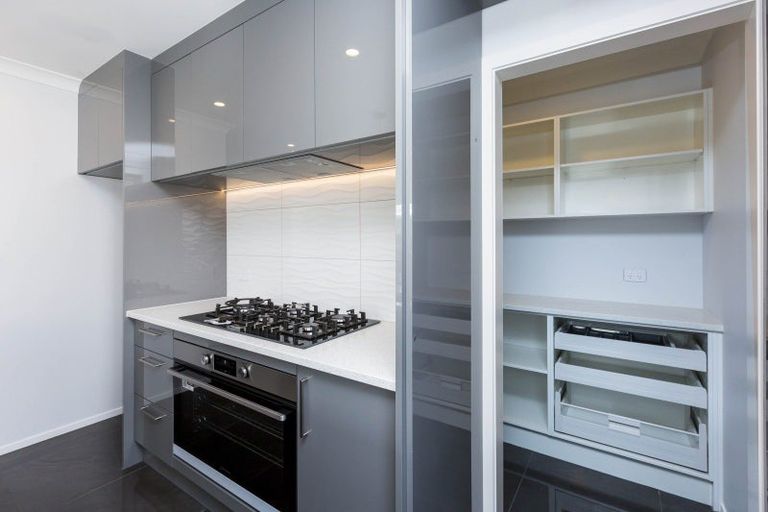 Photo of property in 1 Mawai Hakona Drive, Wallaceville, Upper Hutt, 5018