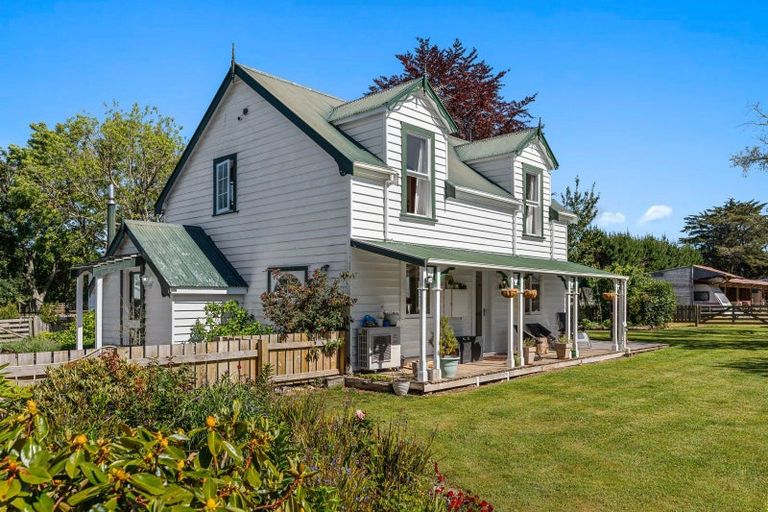 Photo of property in 231 Chester Road, West Taratahi, Carterton, 5791