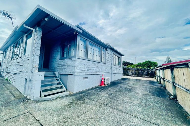 Photo of property in 1/72 Great South Road, Manurewa, Auckland, 2102