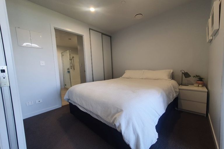 Photo of property in Frank Sargeson Apts, 106/80 Anzac Street, Takapuna, Auckland, 0622