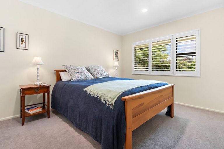 Photo of property in 1 Farley Avenue, Greytown, 5712