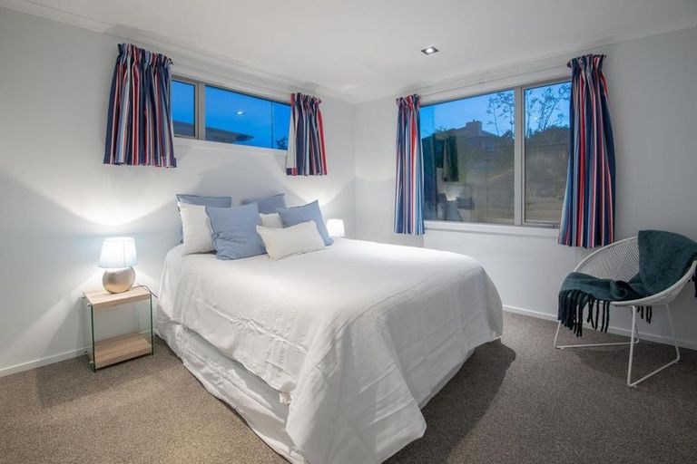 Photo of property in 31 Grandvista Drive, Green Island, Dunedin, 9018