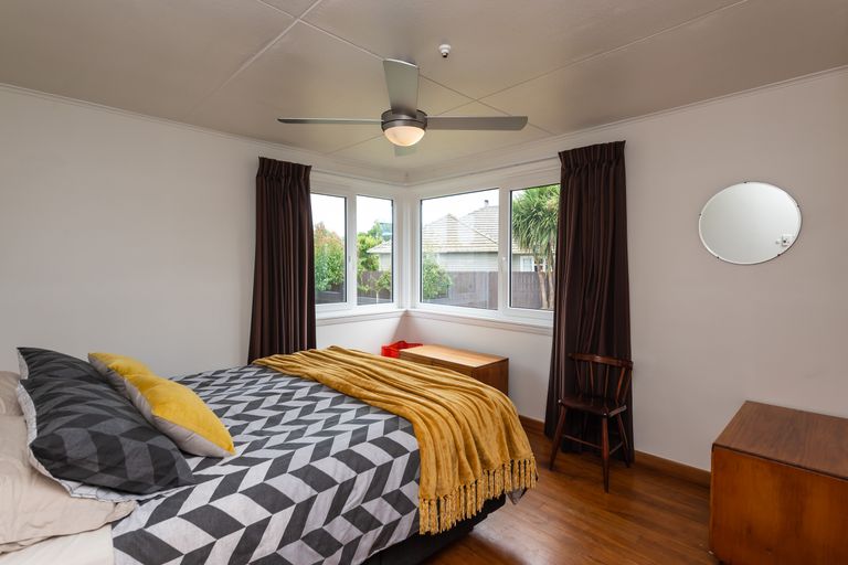 Photo of property in 9 Bronwyn Street, Mairehau, Christchurch, 8052