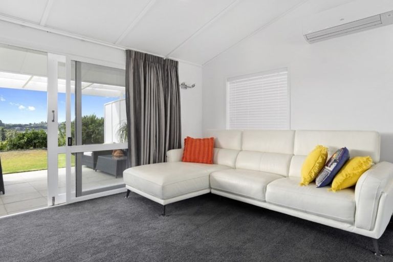 Photo of property in 18 Sutherland Road, Brookfield, Tauranga, 3110