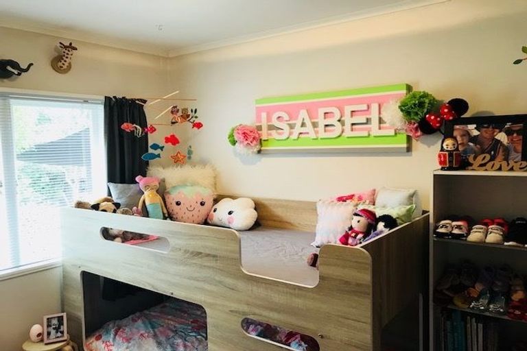 Photo of property in 1/109 Shakespeare Road, Milford, Auckland, 0620