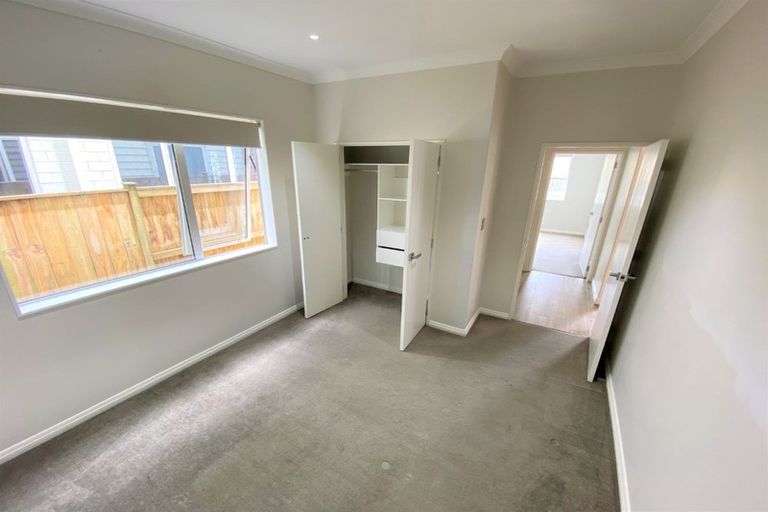 Photo of property in 21e Stamford Crescent, Flat Bush, Auckland, 2019