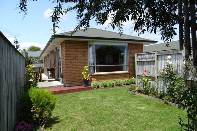 Photo of property in 44 Hokio Beach Road, Levin, 5510