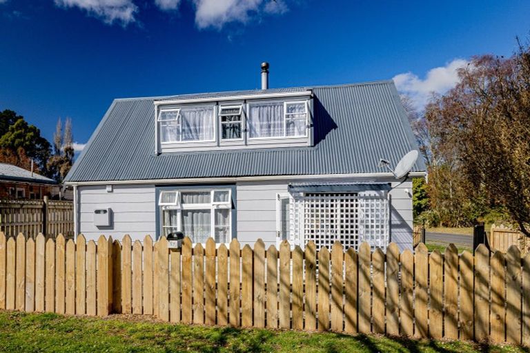 Photo of property in 57 Duncan Street, Raetihi, 4632