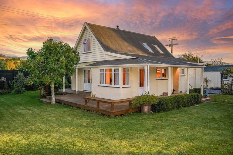 Photo of property in 168 Main Rd Spring Grove, Brightwater, Wakefield, 7095