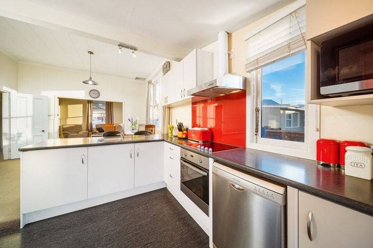 Photo of property in 11 Molyneux Avenue, Cromwell, 9310