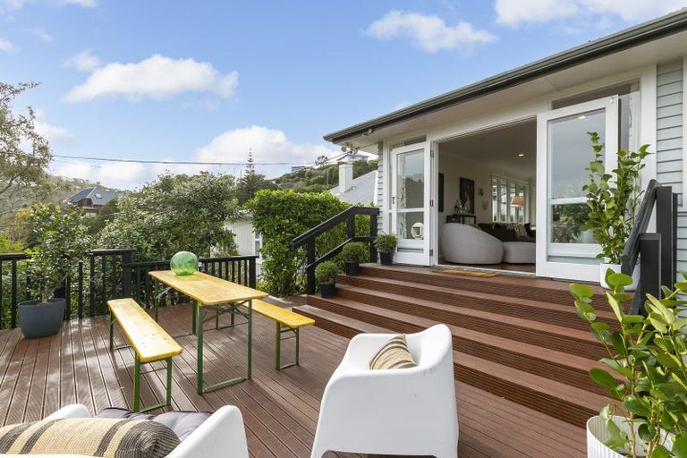 Photo of property in 48 Delhi Crescent, Khandallah, Wellington, 6035