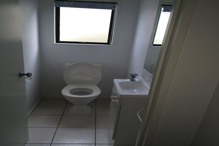 Photo of property in Casa Bella, 12/427 Albany Highway, Albany, Auckland, 0632