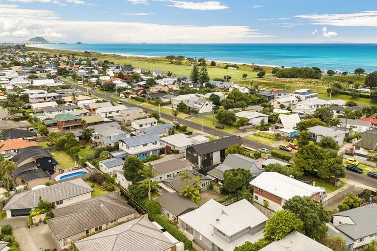 Photo of property in 49b Percy Road, Papamoa Beach, Papamoa, 3118