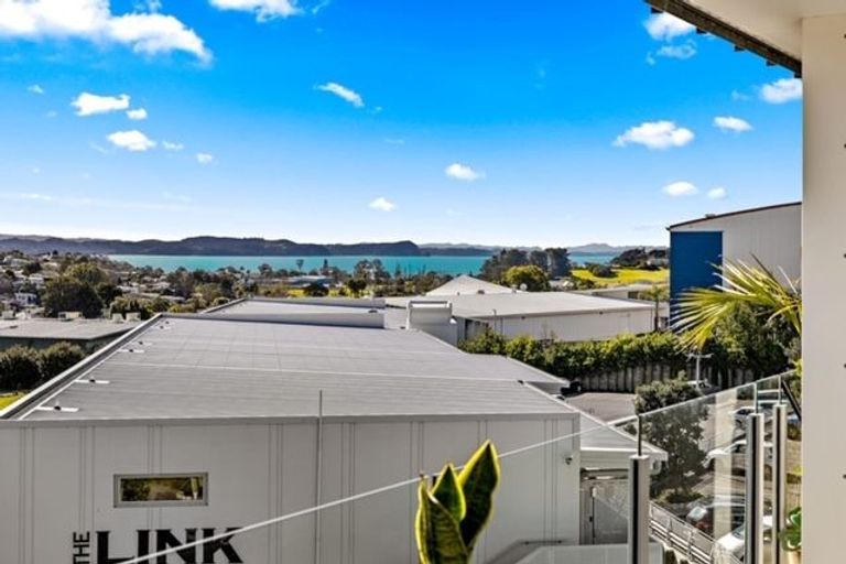 Photo of property in 323/17 Link Crescent, Stanmore Bay, Whangaparaoa, 0932