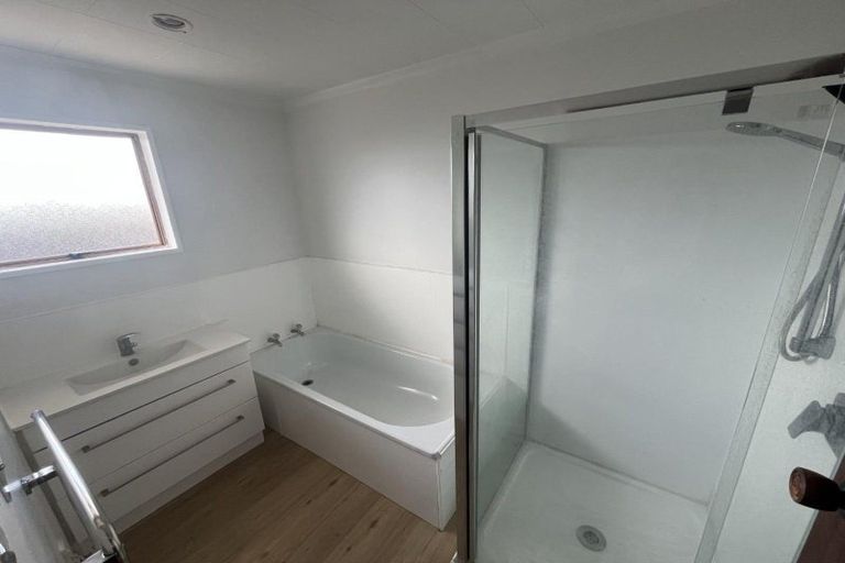 Photo of property in 27 Exeter Crescent, Springvale, Whanganui, 4501