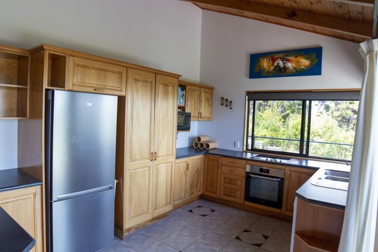 Photo of property in 8 Kaha Place, Russell, 0272