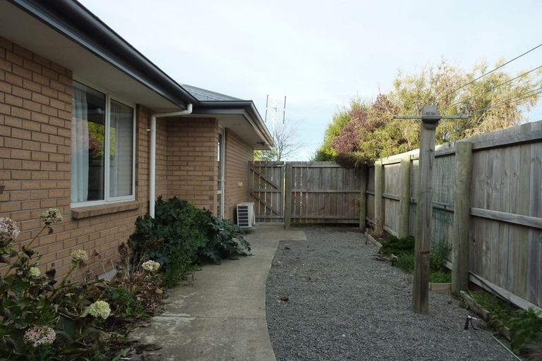 Photo of property in 4a Stanwood Grove, Darfield, 7510