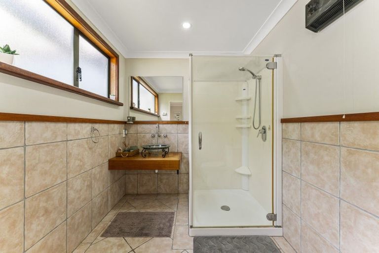 Photo of property in 85 Mapara Road, Acacia Bay, Taupo, 3385