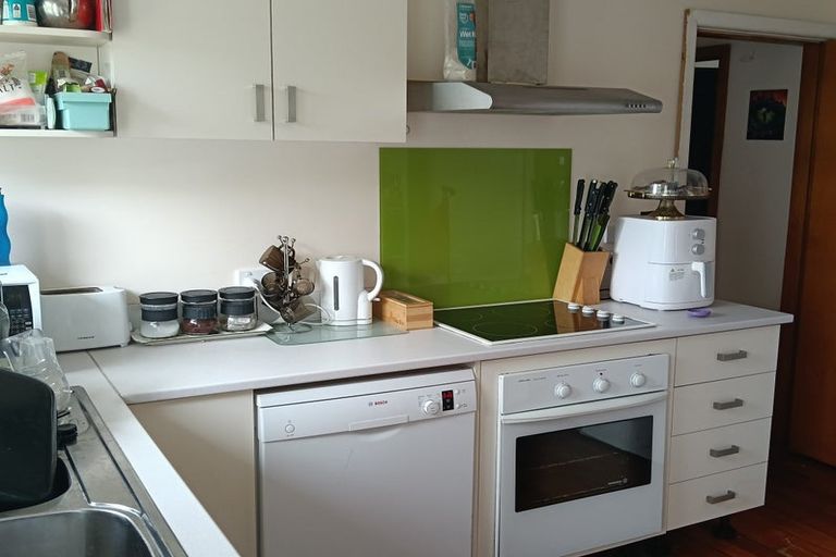 Photo of property in 3/10a Straven Road, Riccarton, Christchurch, 8011