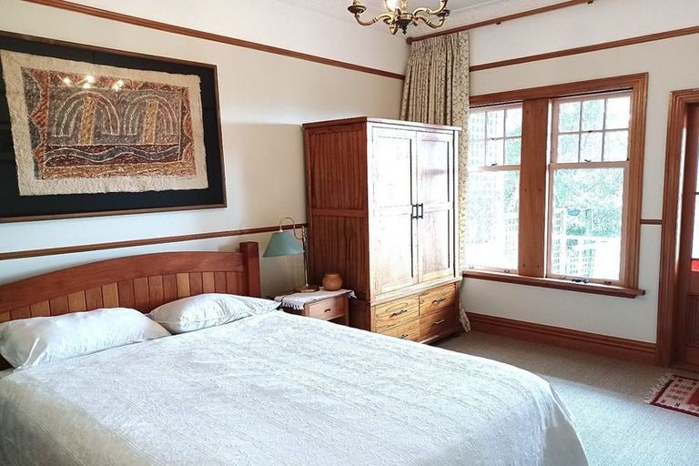 Photo of property in 14 Dorking Road, Brooklyn, Wellington, 6021