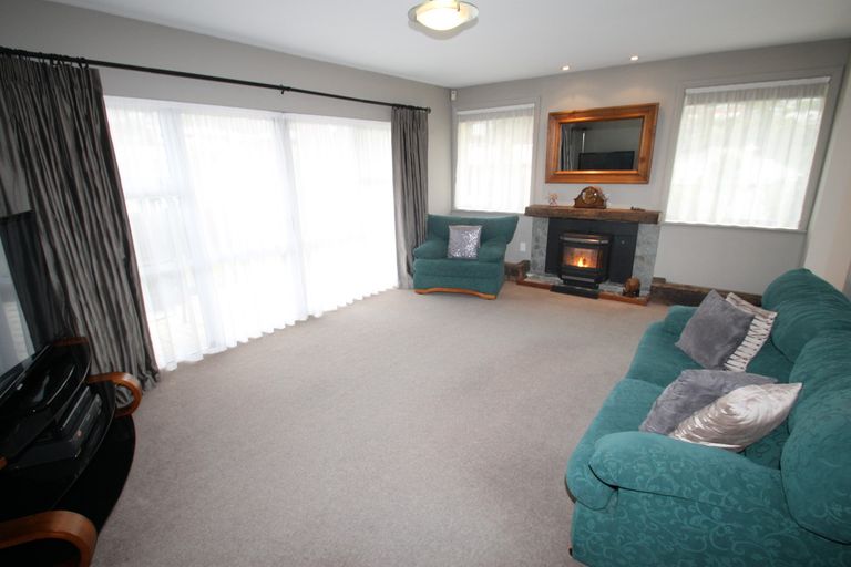 Photo of property in 107 Centennial Avenue, Helensburgh, Dunedin, 9010