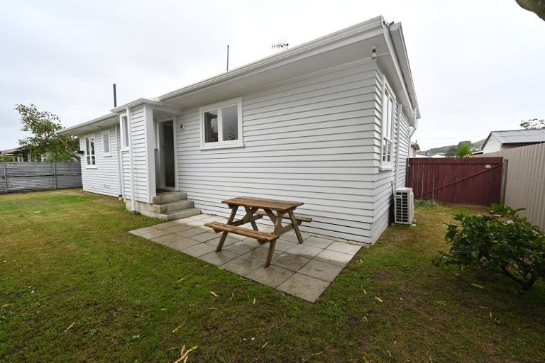 Photo of property in 24a Holyrood Street, Taradale, Napier, 4112