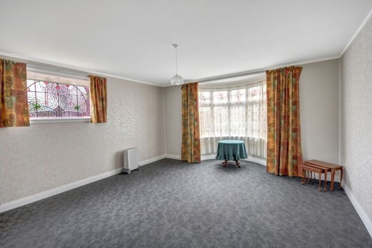 Photo of property in 10 Edinburgh Street, Green Island, Dunedin, 9018