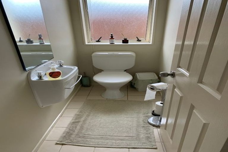 Photo of property in 88 Redcastle Drive, East Tamaki, Auckland, 2013