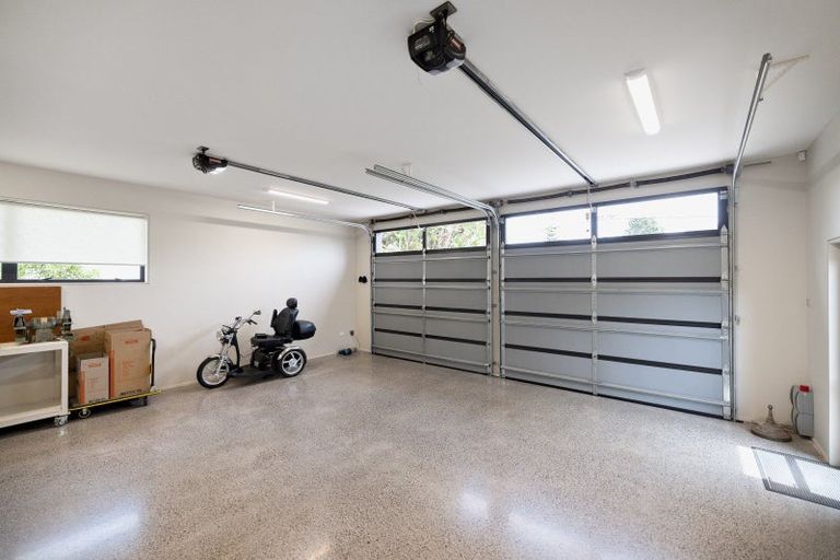 Photo of property in 17 Shaw Road, Waihi Beach, 3611