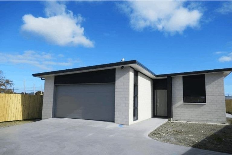 Photo of property in 13 Vinegar Hill Road, Hunterville, 4785