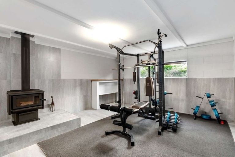 Photo of property in 16 Autumn Avenue, Glen Eden, Auckland, 0602