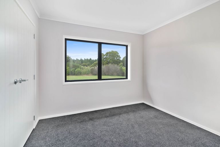 Photo of property in 22 Lacebark Drive, Kinloch, Taupo, 3377