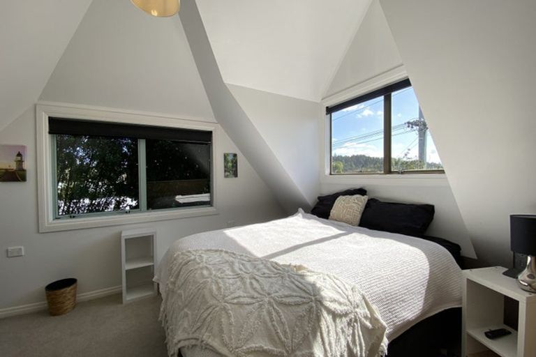 Photo of property in 1/234 Henderson Valley Road, Henderson, Auckland, 0612