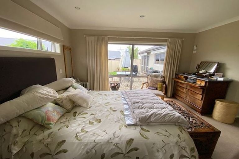 Photo of property in 98 Russell Robertson Drive, Havelock North, 4130