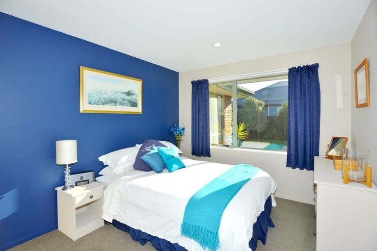 Photo of property in 11 Kohi Drive, Parklands, Christchurch, 8083