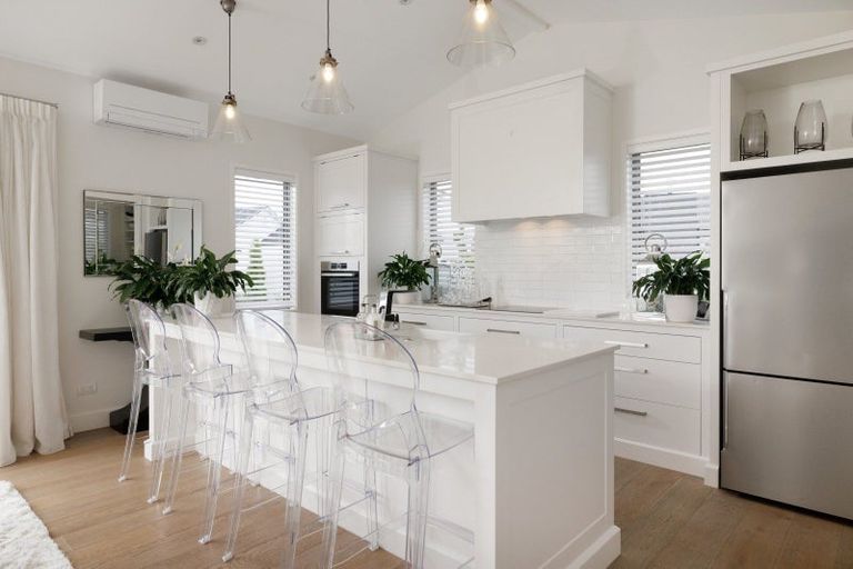 Photo of property in 1 Astelia Lane, Papamoa Beach, Papamoa, 3118