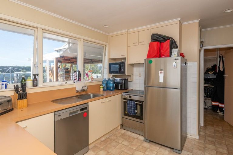 Photo of property in 19 Grove Street, Tinwald, Ashburton, 7700