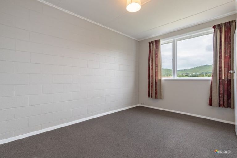 Photo of property in 21b Miranda Street, Cannons Creek, Porirua, 5024