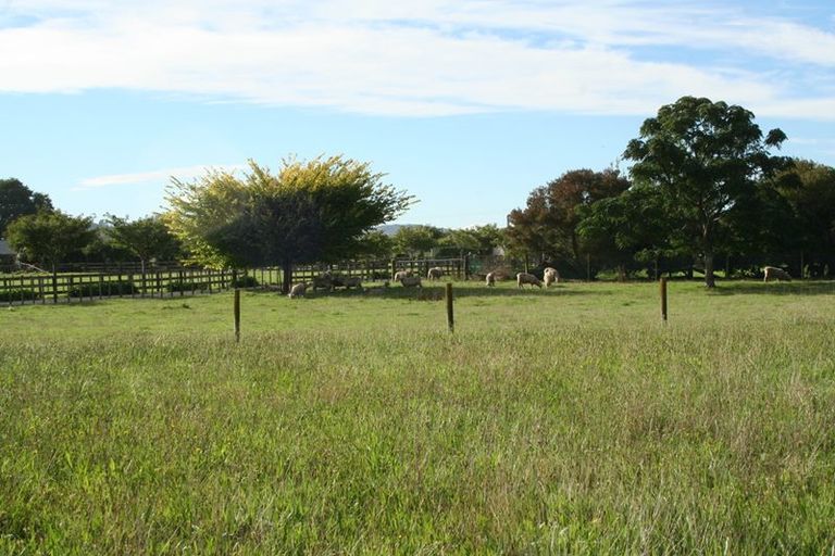 Photo of property in 3 Cameron Road, Makauri, Gisborne, 4071