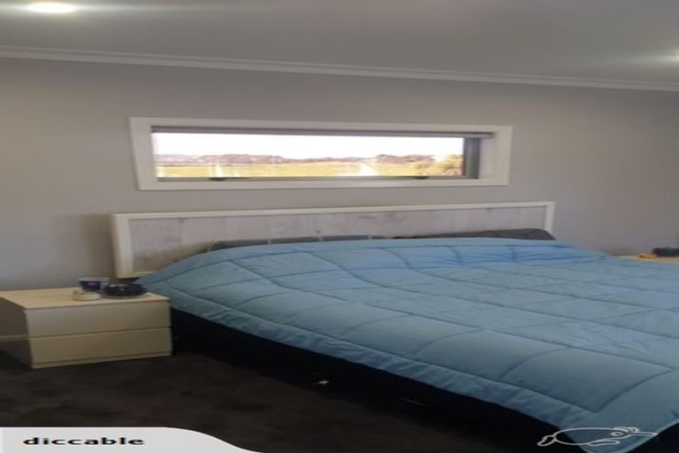 Photo of property in 3 Kamahi Street, Castlecliff, Whanganui, 4501