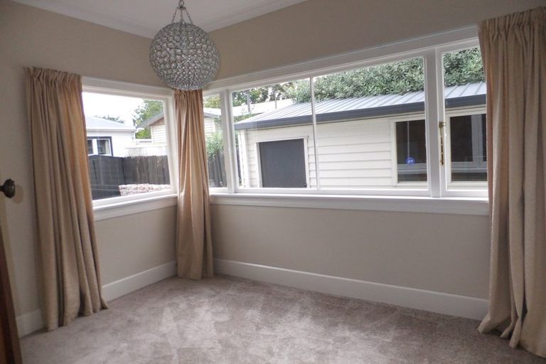 Photo of property in 229 Springfield Road, St Albans, Christchurch, 8014