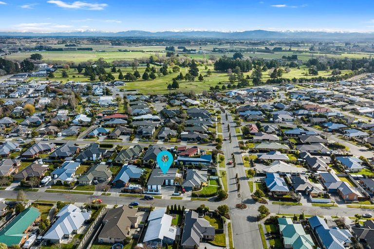 Photo of property in 4 Allison Crescent, Kaiapoi, 7630