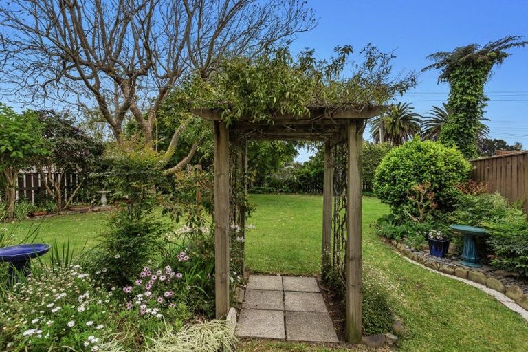 Photo of property in 123 College Road, Edgecumbe, 3120