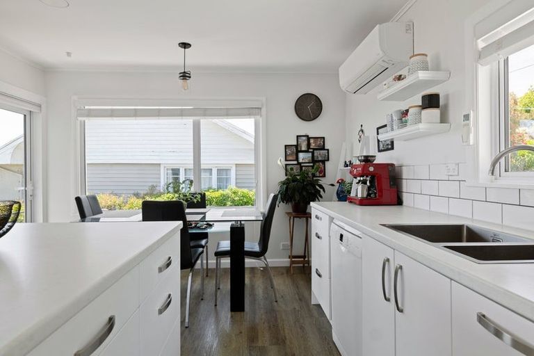 Photo of property in 1/104 The Ridgeway, Stoke, Nelson, 7011