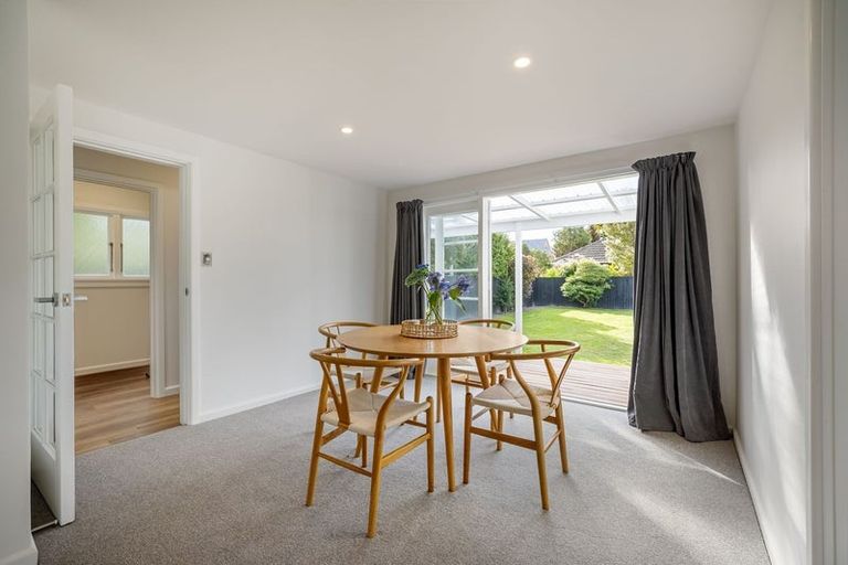 Photo of property in 8 Lothian Street, Ilam, Christchurch, 8041