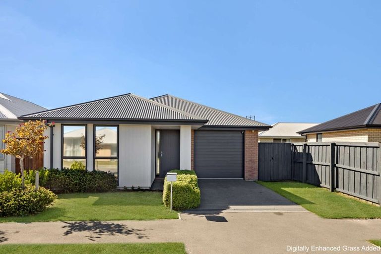 Photo of property in 23 Vildebeest Street, Halswell, Christchurch, 8025